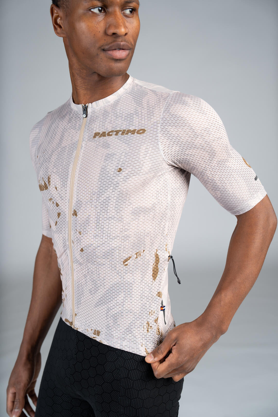Men's Range Aero Mesh Cargo Jersey