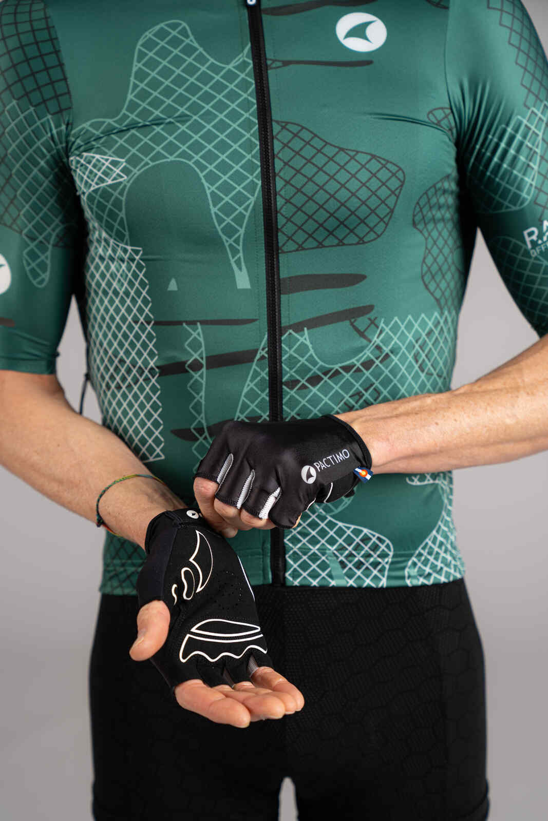 Ascent Gloves